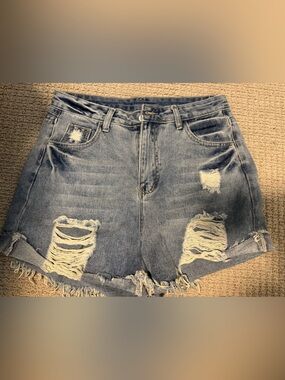 Light Wash Distressed Boyfriend Jeans